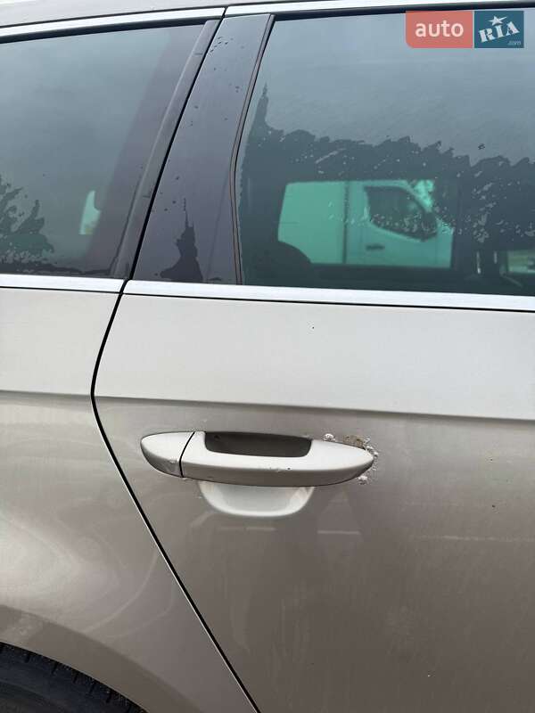 Volkswagen Passat 2012