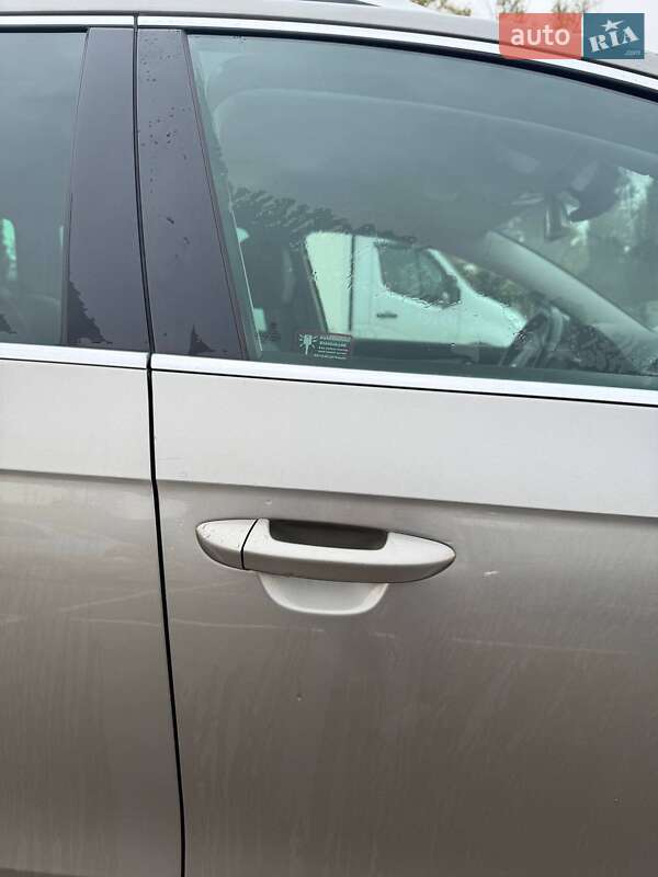 Volkswagen Passat 2012