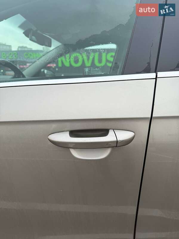 Volkswagen Passat 2012