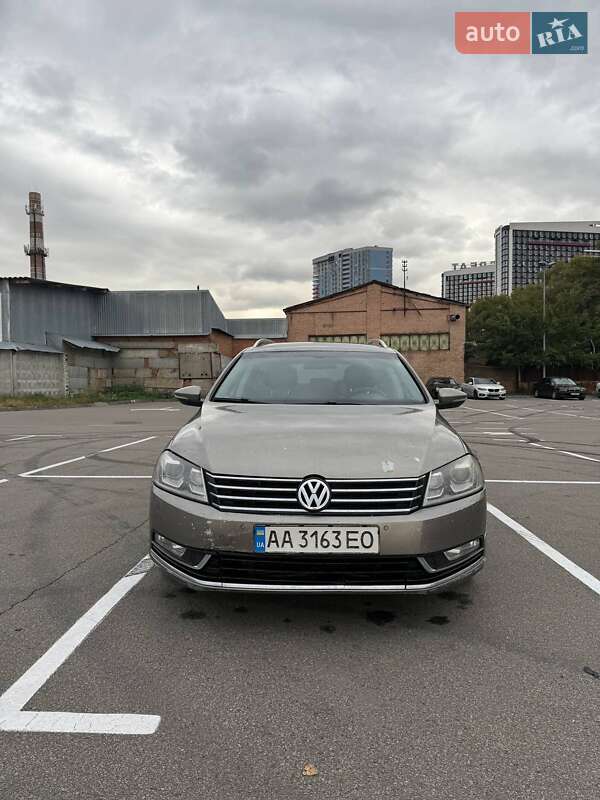 Volkswagen Passat 2012