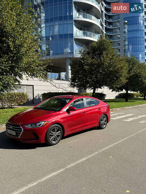 Hyundai Elantra 2016