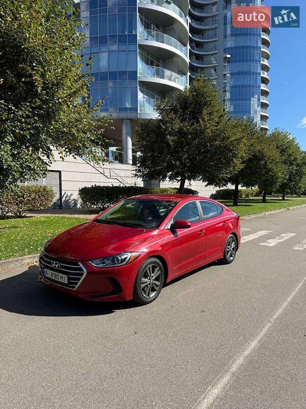 Hyundai Elantra 2016