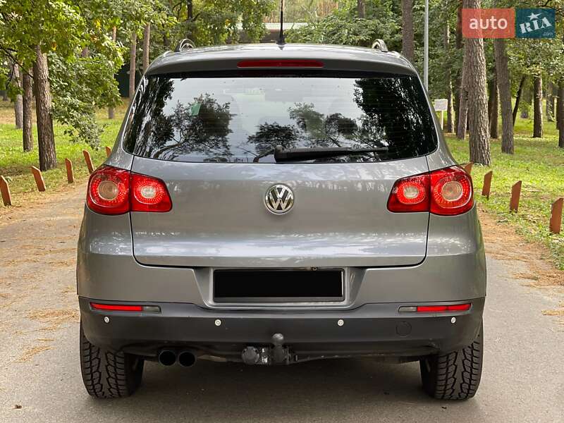 Volkswagen Tiguan 2011