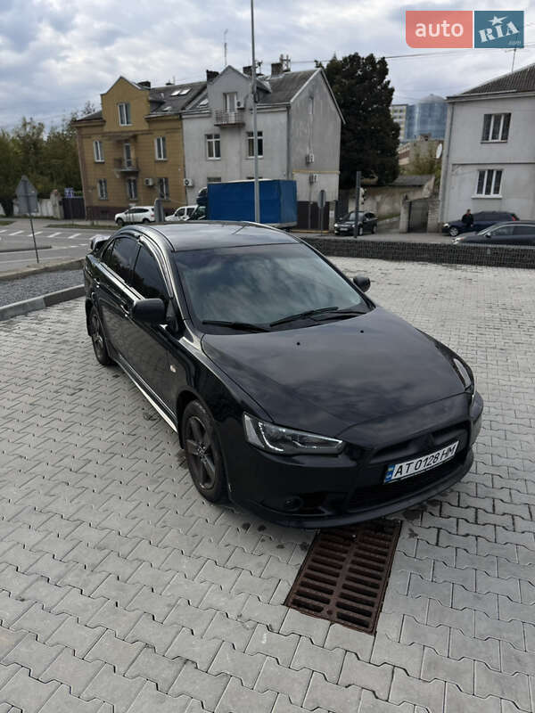 Mitsubishi Lancer 2012