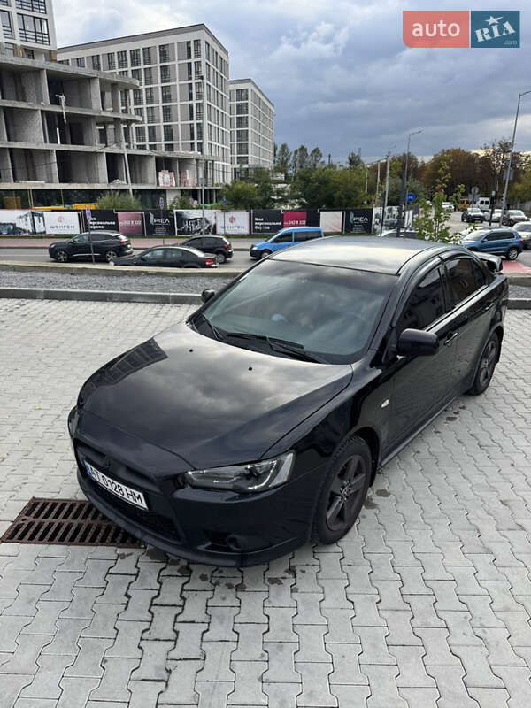 Mitsubishi Lancer 2012