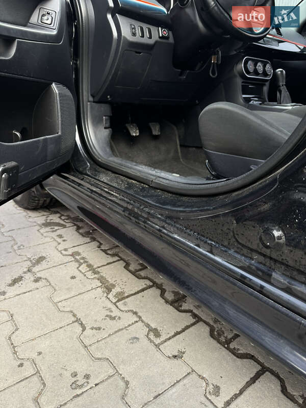 Mitsubishi Lancer 2012