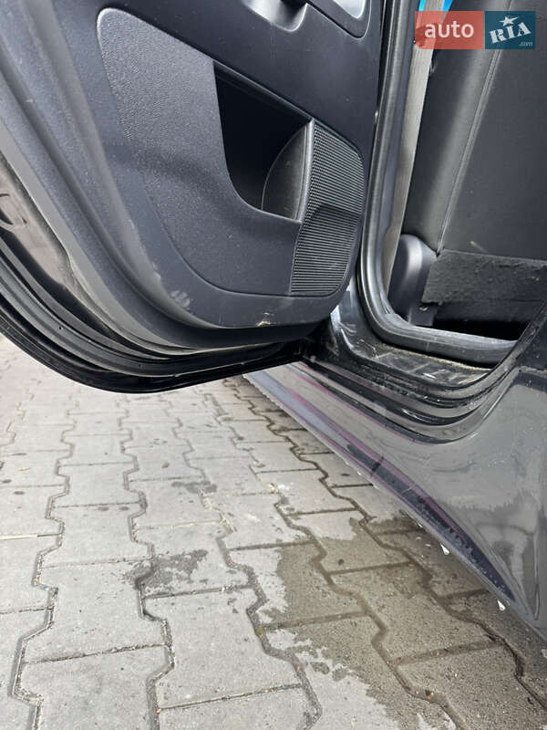 Mitsubishi Lancer 2012