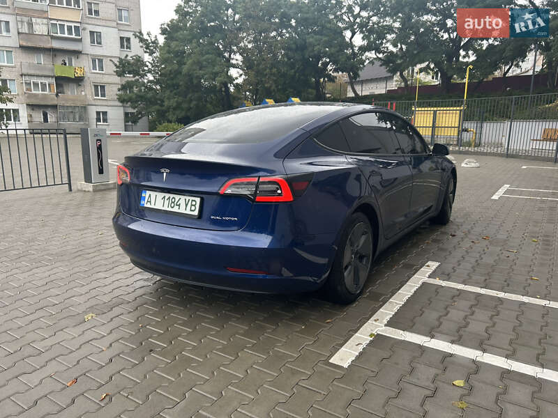 Tesla Model 3 2021
