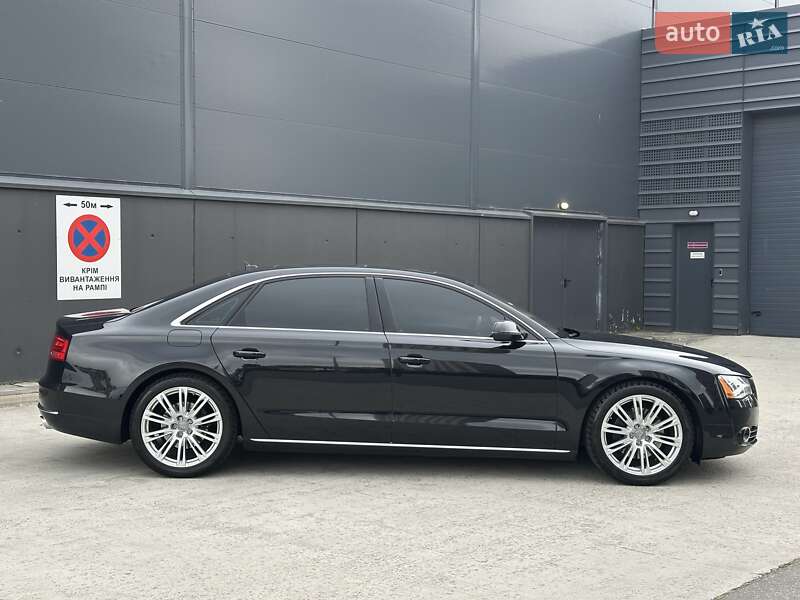 Audi A8 2013