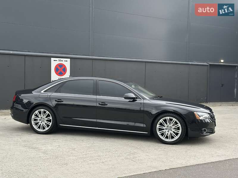 Audi A8 2013
