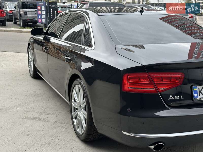 Audi A8 2013