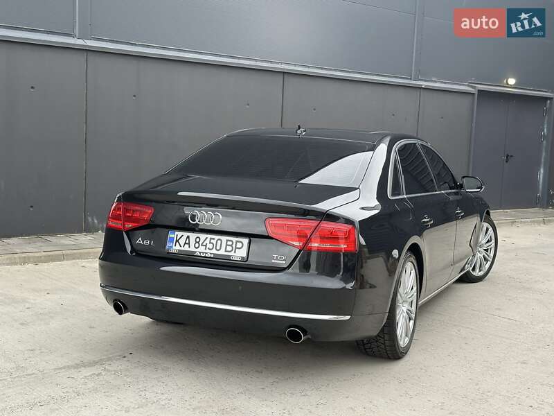 Audi A8 2013