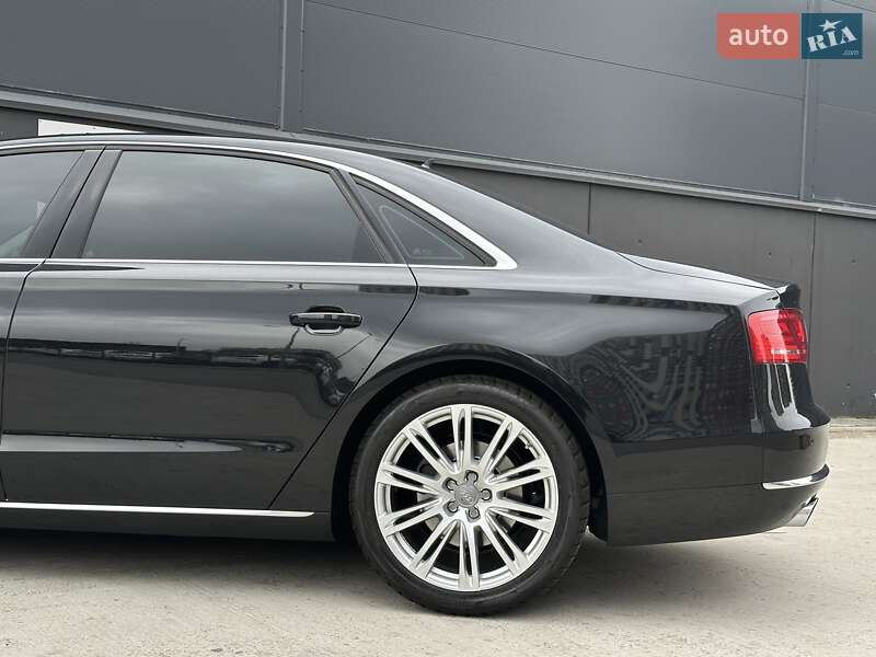 Audi A8 2013
