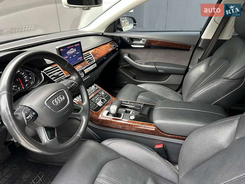 Audi A8 2013