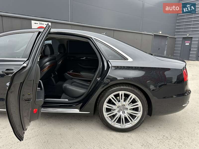 Audi A8 2013