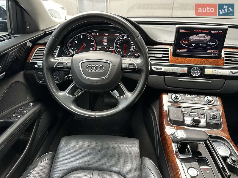 Audi A8 2013