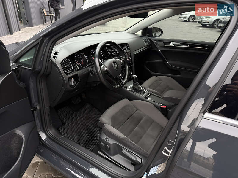 Volkswagen Golf 2017