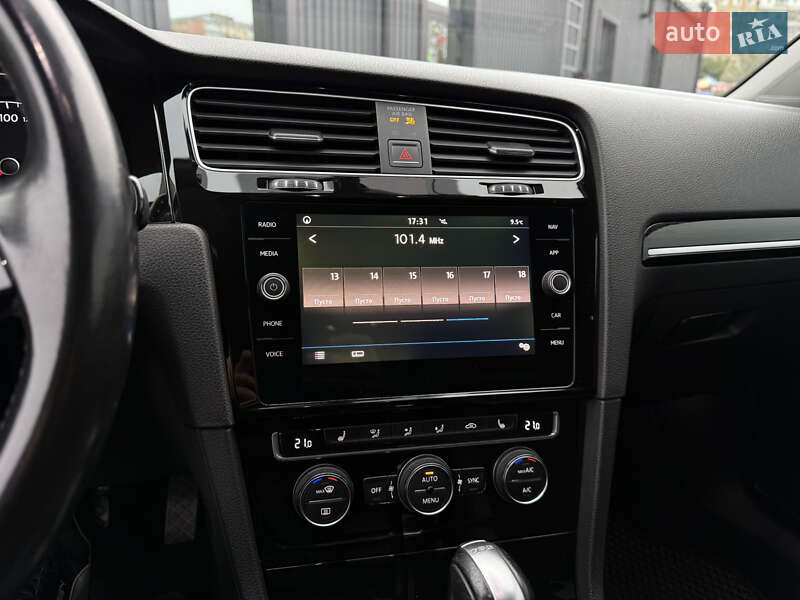 Volkswagen Golf 2017