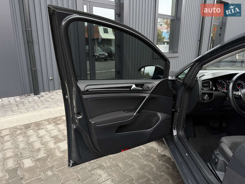 Volkswagen Golf 2017