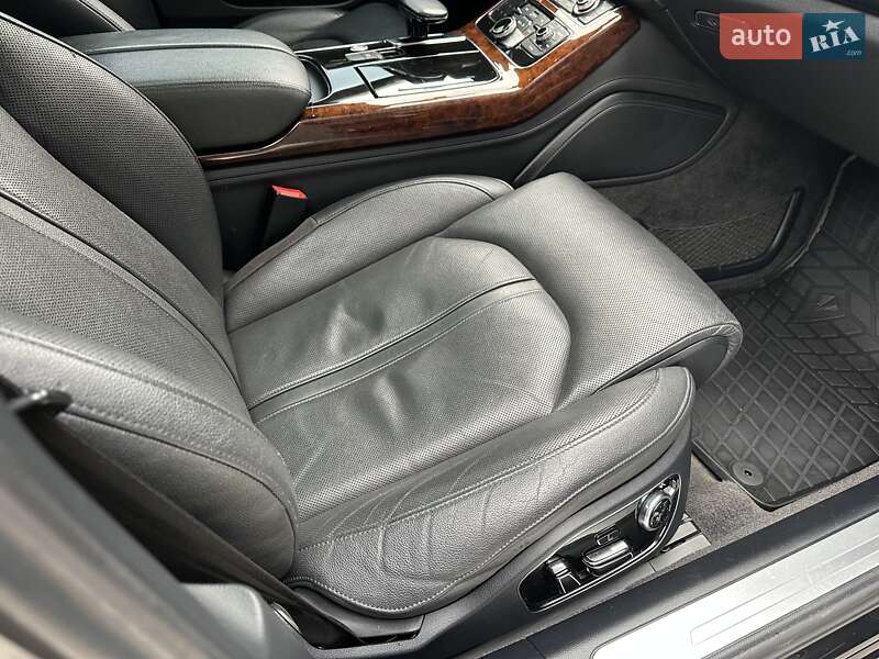 Audi A8 2013