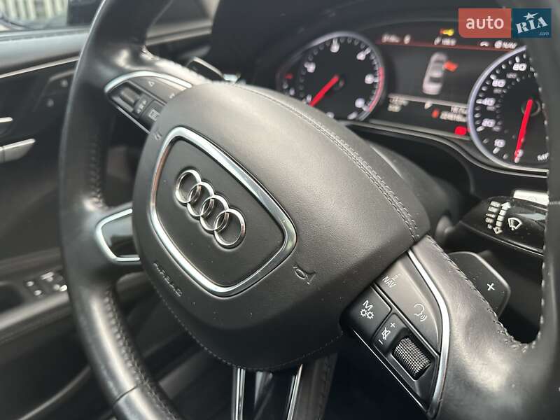 Audi A8 2013