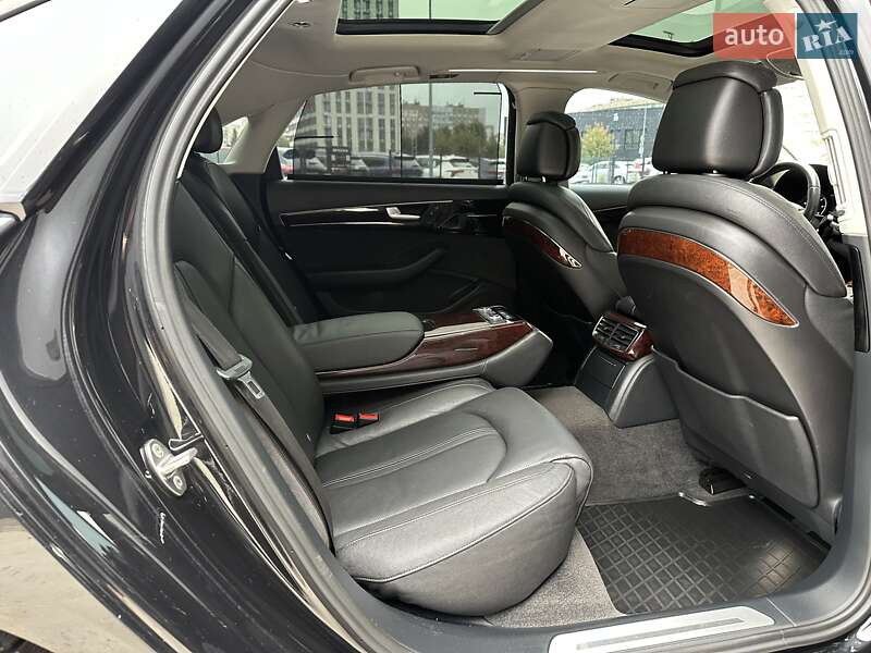 Audi A8 2013