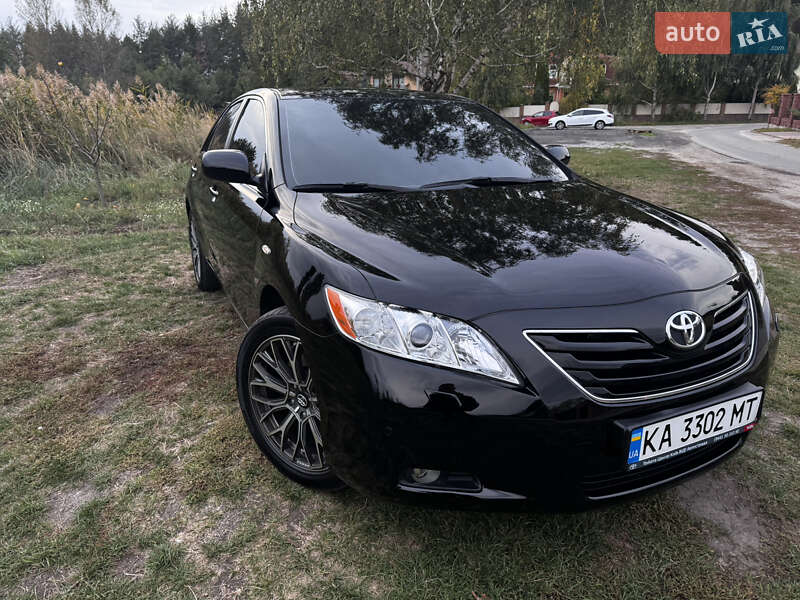 Toyota Camry 2008