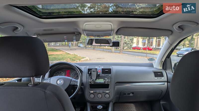 Volkswagen Golf 2008