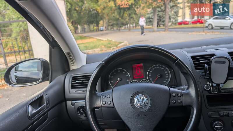 Volkswagen Golf 2008
