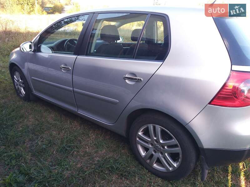 Volkswagen Golf 2008