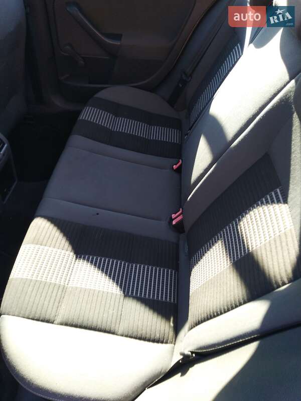 Volkswagen Golf 2008