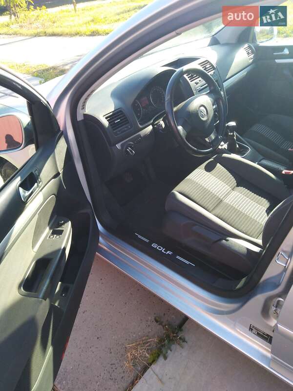 Volkswagen Golf 2008