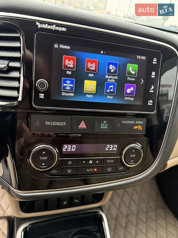 Mitsubishi Outlander 2017