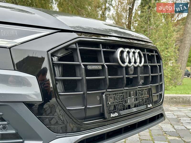 Audi-55