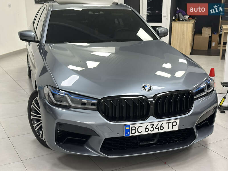 BMW 5 Series 2019