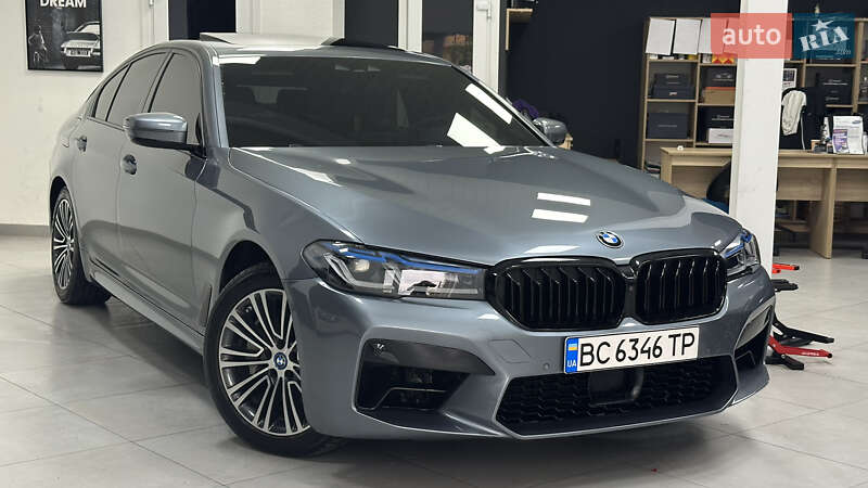 BMW 5 Series 2019