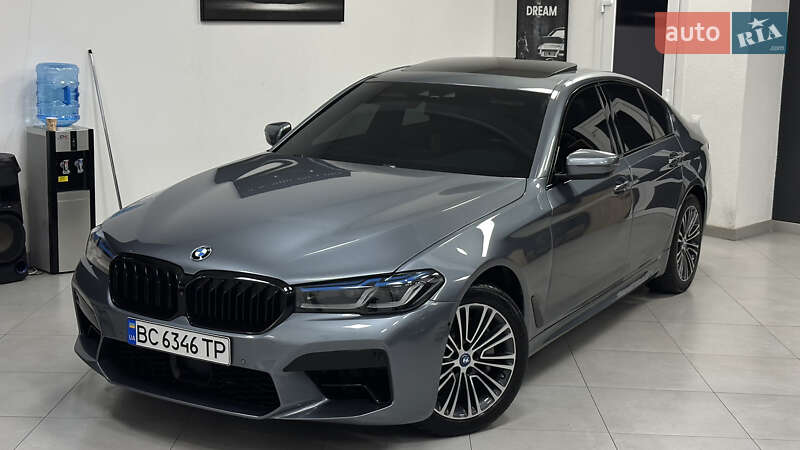 BMW 5 Series 2019