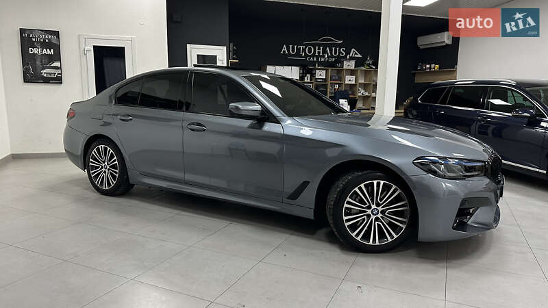 BMW 5 Series 2019