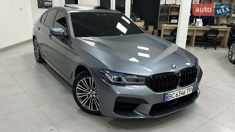 BMW 5 Series 2019