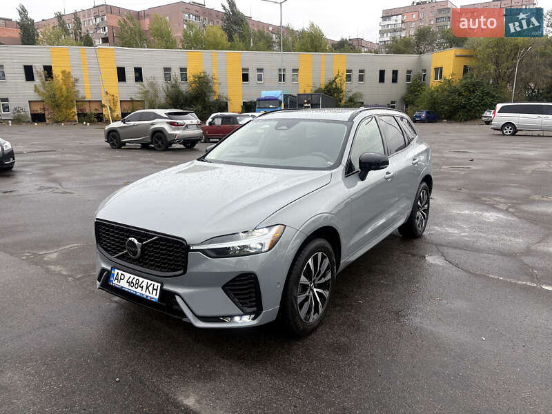 Volvo XC60 2023