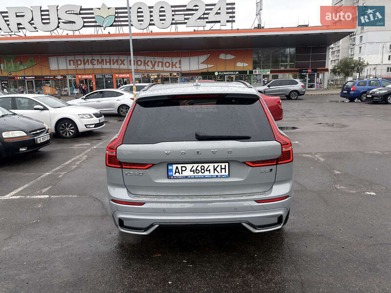 Volvo XC60 2023