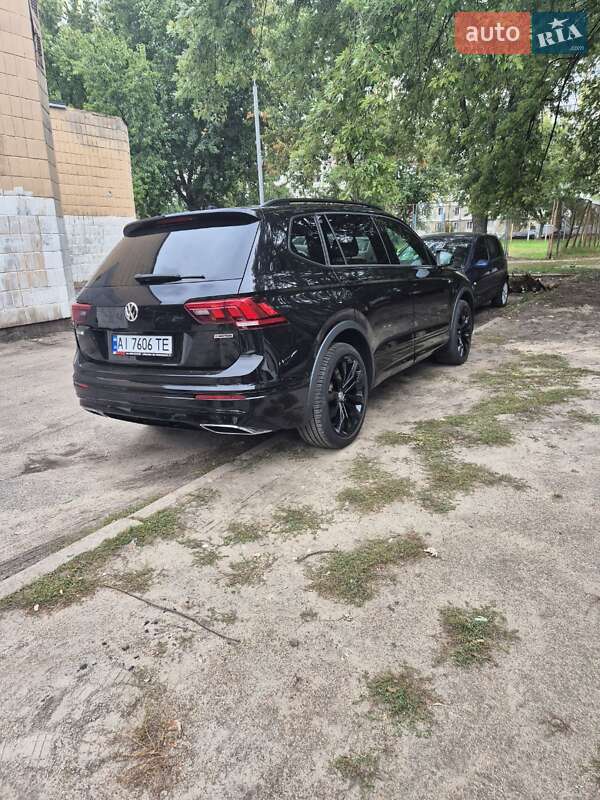 Volkswagen Tiguan 2021