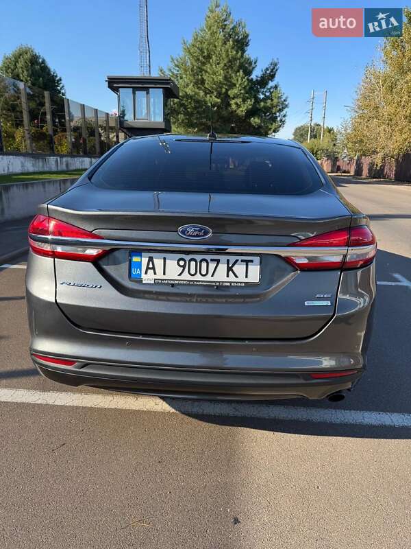 Ford Fusion 2017