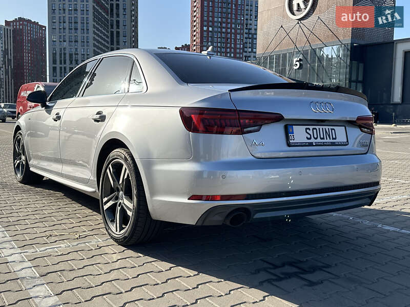 Audi A4 2018
