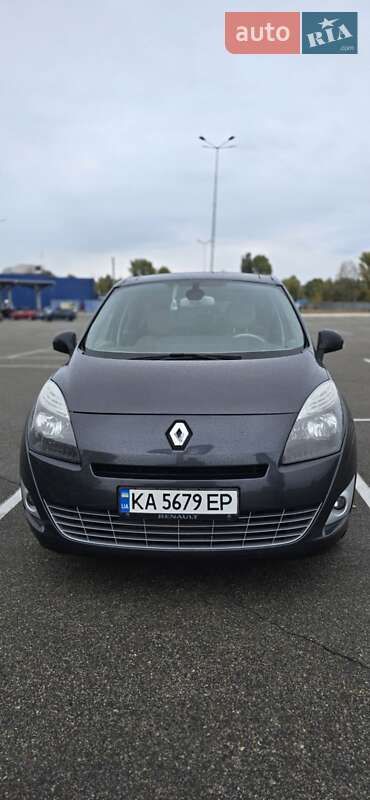 Renault Scenic 2011