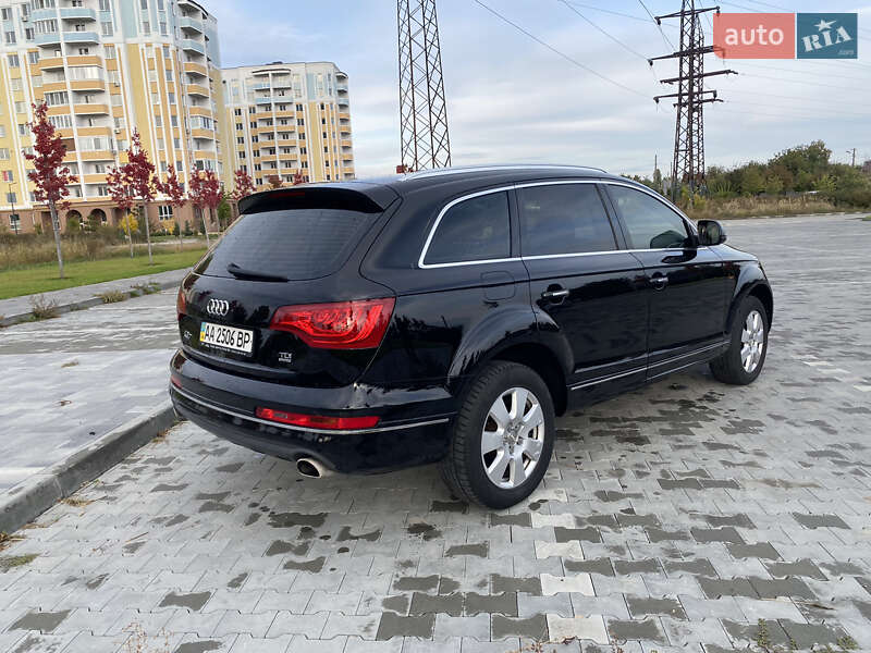 Audi Q7 2013
