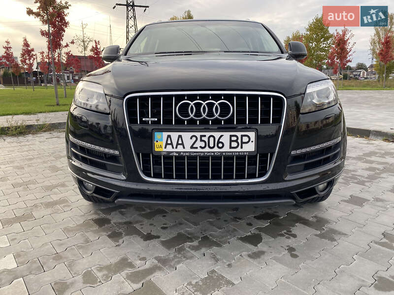 Audi Q7 2013
