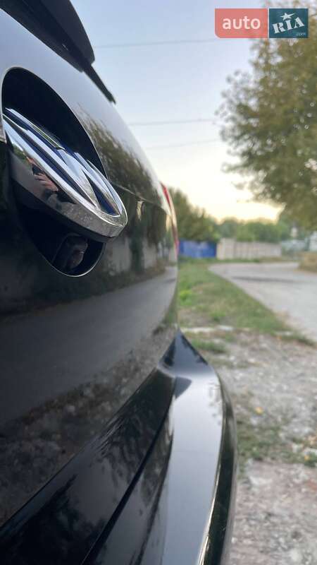 Volkswagen e-Golf 2016