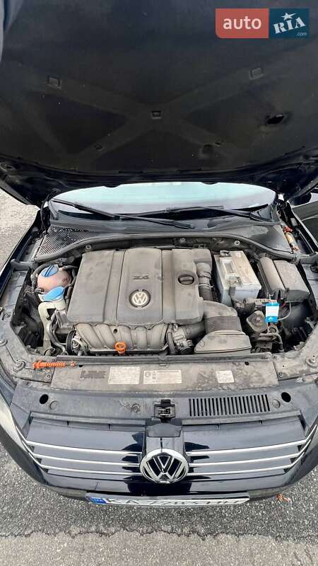 Volkswagen Passat 2011