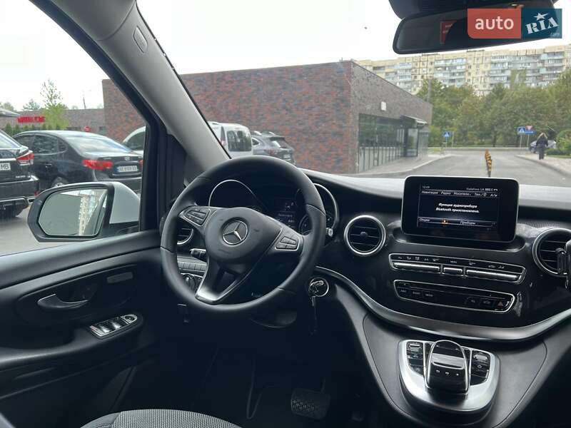 Mercedes-Benz V-Class 2017